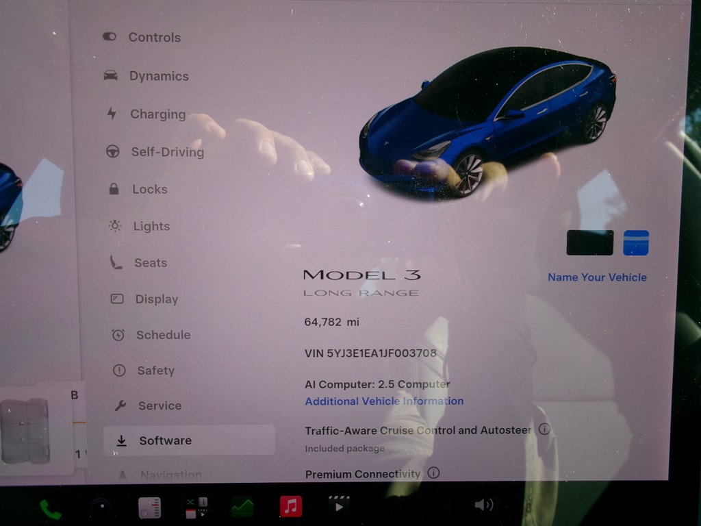 Tesla Model 3 photo 15