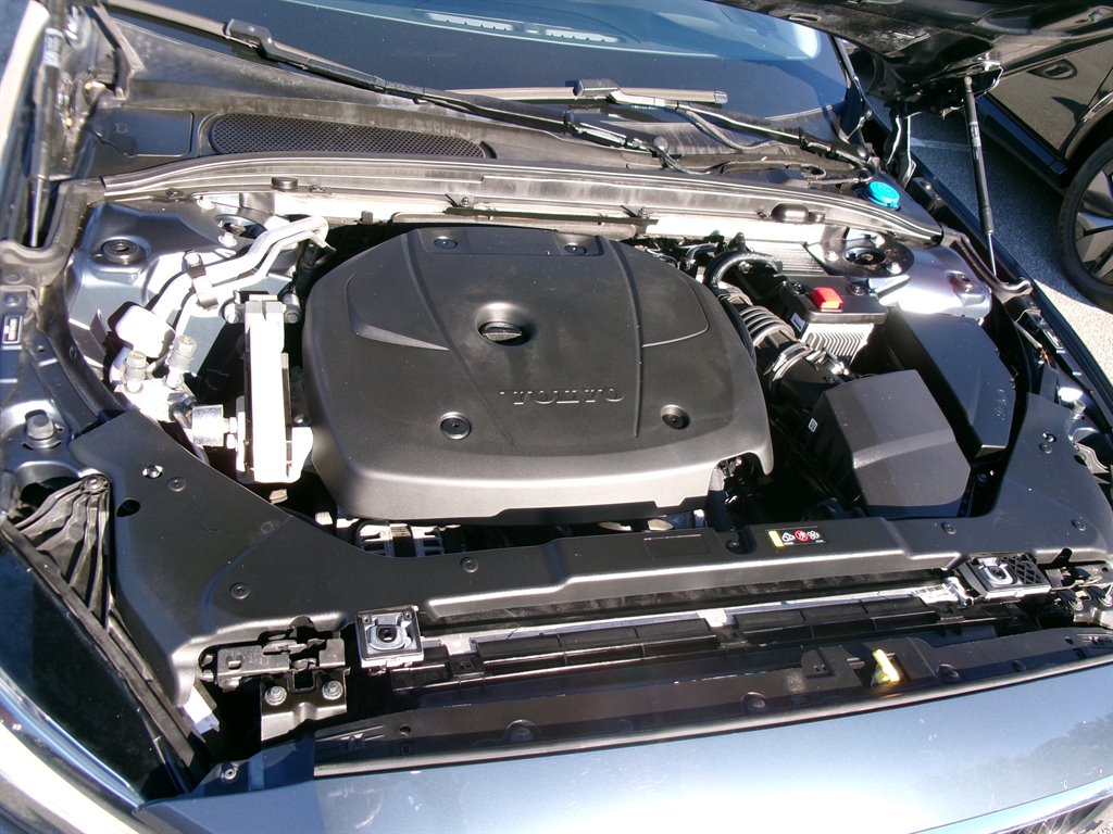 Volvo S60 photo 18