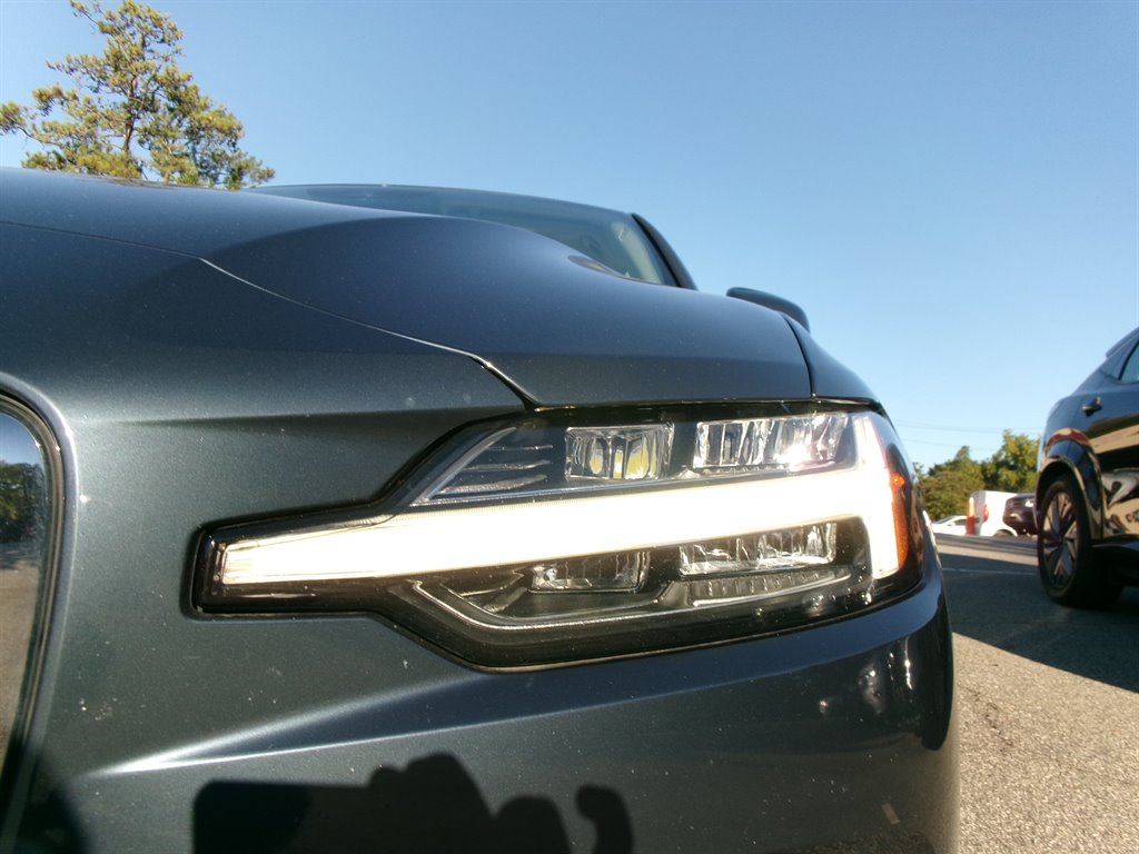 Volvo S60 photo 16